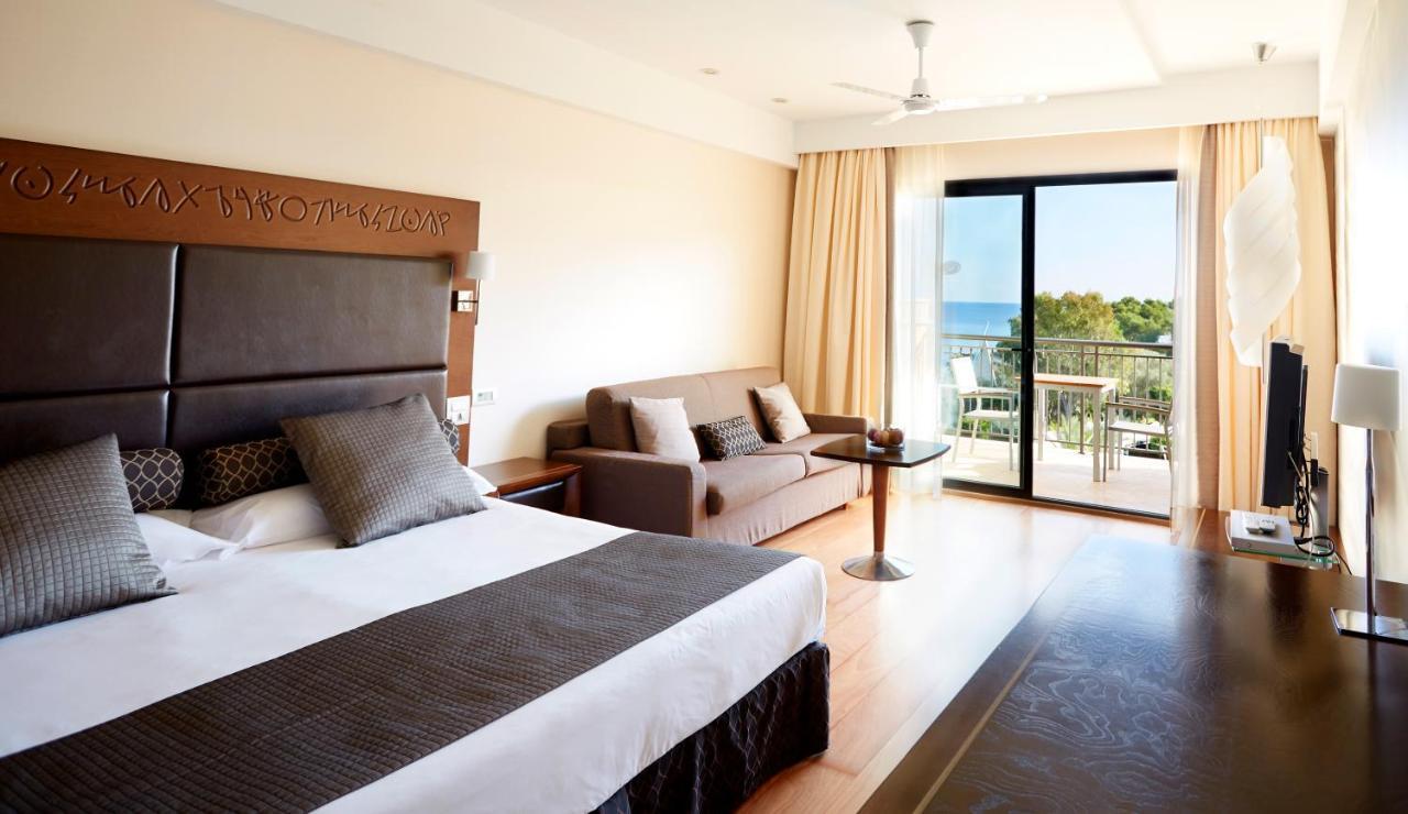Insotel Fenicia Prestige Suites & Spa Санта-Эулалия-дель-Рио Экстерьер фото