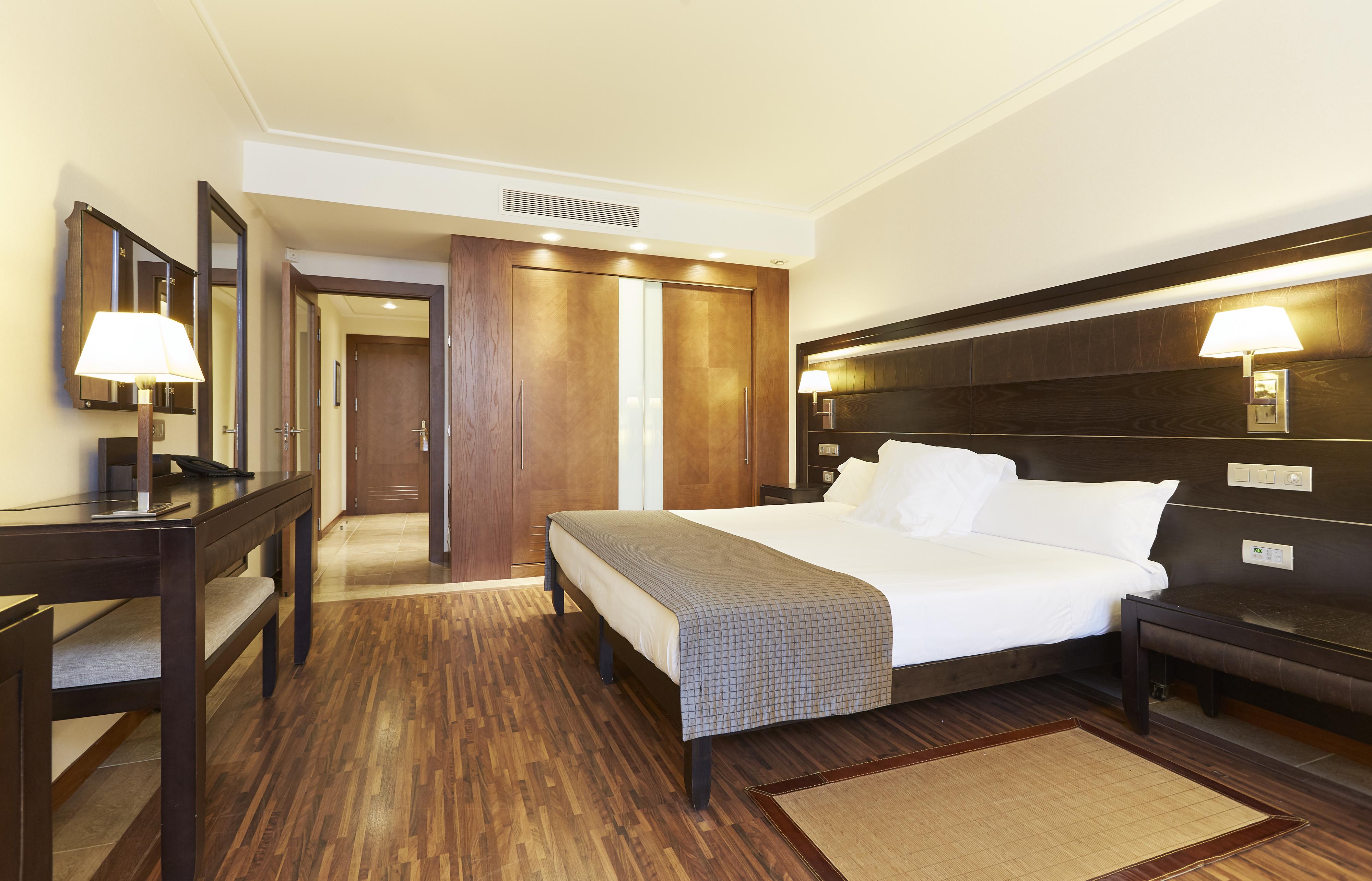 Insotel Fenicia Prestige Suites & Spa Санта-Эулалия-дель-Рио Экстерьер фото