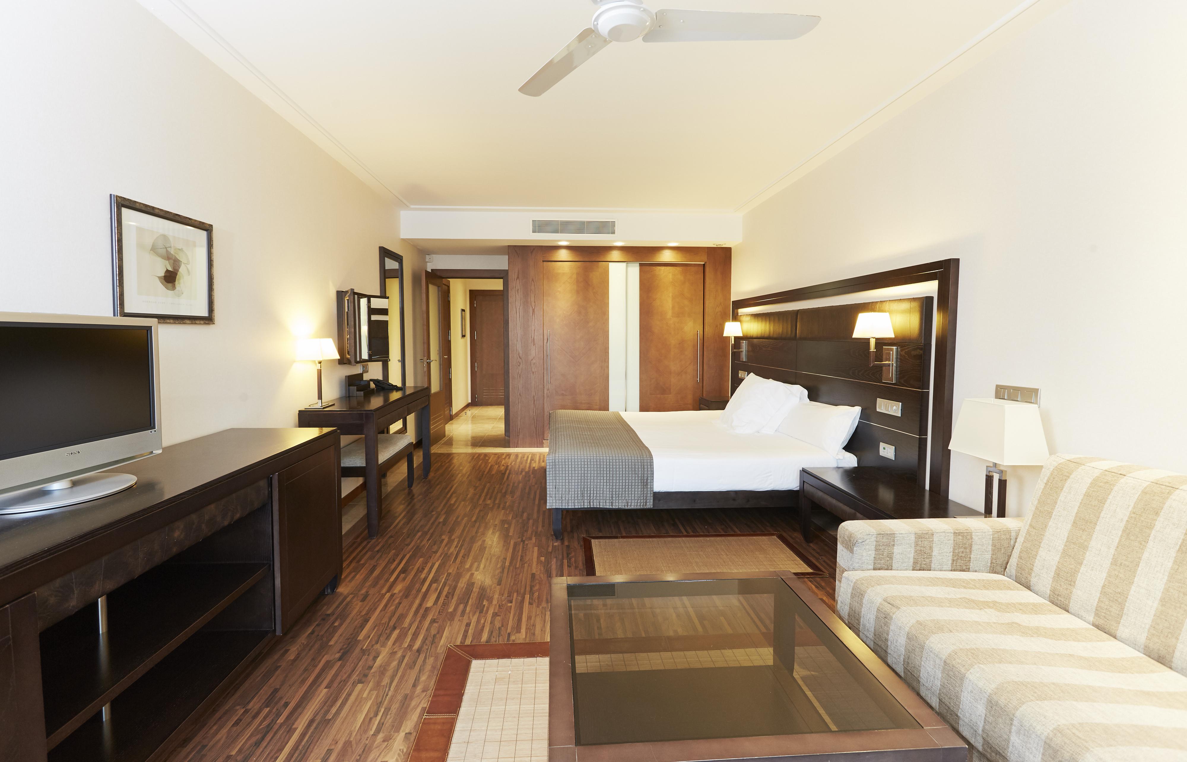 Insotel Fenicia Prestige Suites & Spa Санта-Эулалия-дель-Рио Экстерьер фото